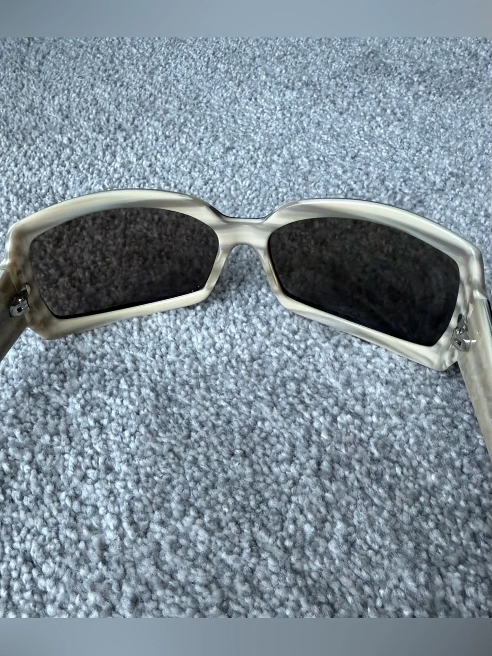 Title: Vera Bradley Oversized Square Sunglasses Brown & Ivory Tortoise, Case